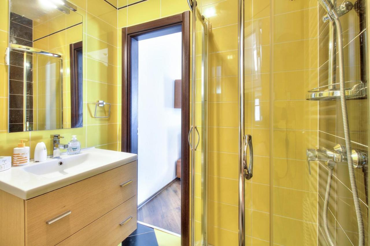 Apartments Suzy Умаг Экстерьер фото