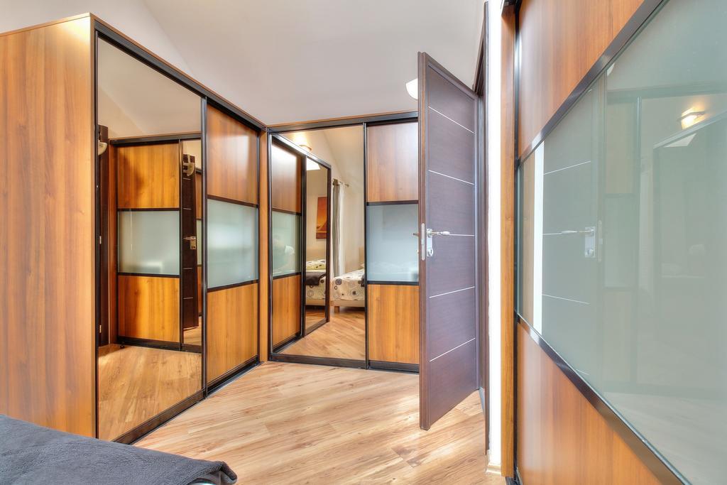 Apartments Suzy Умаг Экстерьер фото